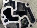 корпус масляного фильтра Volkswagen Sharan 1 поколение [2-й рестайлинг] 2005, 1.9 л., AUY, дизель, АКПП, серый, минивэн, передний привод, 038115389, 038115466 - фото №6
