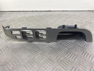 накладка двери внутренняя передняя левая Mitsubishi Outlander 1 поколение (2001 - 2008), MR975757