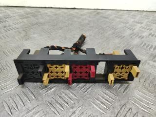 блок реле Skoda Yeti 1 поколение (2009 - 2014), бензин, МКПП, коричневый, 7N0937503A