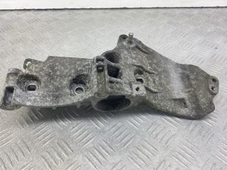кронштейн генератора Nissan NV200 1 поколение (2009 - 2026), 8200669494