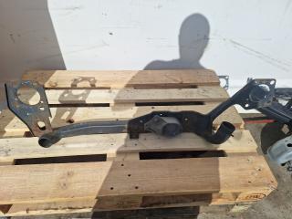 балка под радиатор Audi A4 B7 2006, 2.0 л., BRD, дизель, МКПП, серый, универсал, полный привод