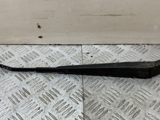 щеткодержатель (поводок стеклоочистителя, дворник) Daewoo Kalos 1 поколение 2004, 1.4 л., F14D3, бензин, МКПП, красный, минивэн, передний привод