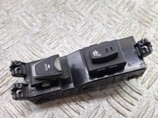 кнопка стеклоподъемника двери задней левой Hyundai Grand Santa Fe 1 поколение 2015, 2.2 л., D4HB, дизель, АКПП, внедорожник 5 дв., полный привод, 93580-2W600