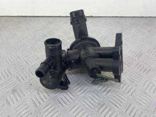 корпус термостата Land Rover Range Rover Sport 2 поколение [рестайлинг] (2017 - 2020), 2.0 л., гибрид, АКПП, серый, внедорожник 5 дв., полный привод, H4P38575AE