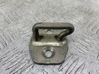 ответная часть (скоба) замка двери Mercedes-Benz Sprinter 2 поколение (W906) (2006 - 2014), A9067200004