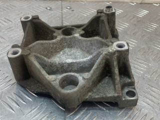 кронштейн компрессора кондиционера Citroen Berlingo 1 поколение (M49) (1996 - 2003), 1.6 л., бензин, 9636693680