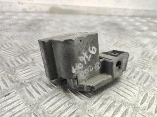 блокиратор рулевого управления Mercedes-Benz C-Класс W202/S202 [рестайлинг] 1997, 1.8 л., M 111.920, бензин, МКПП, черный, универсал, задний привод, A2084620330