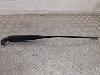 щеткодержатель (поводок стеклоочистителя, дворник) Mercedes-Benz A-Класс W168 (1997 - 2001), A1688200644