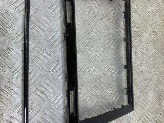 рамка под магнитолу Volkswagen Golf 7 поколение [рестайлинг] (2017 - 2019), 1.5 л., DACA, бензин, универсал, 1355D302221, 5G1819743F