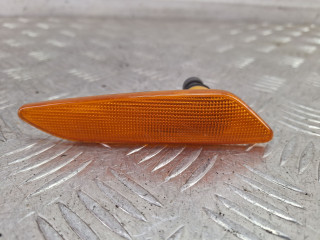 повторитель поворота на крыле Alfa Romeo 156 1 поколение 2002, 2.0 л., 937 A1.000, бензин, МКПП, черный, универсал, передний привод