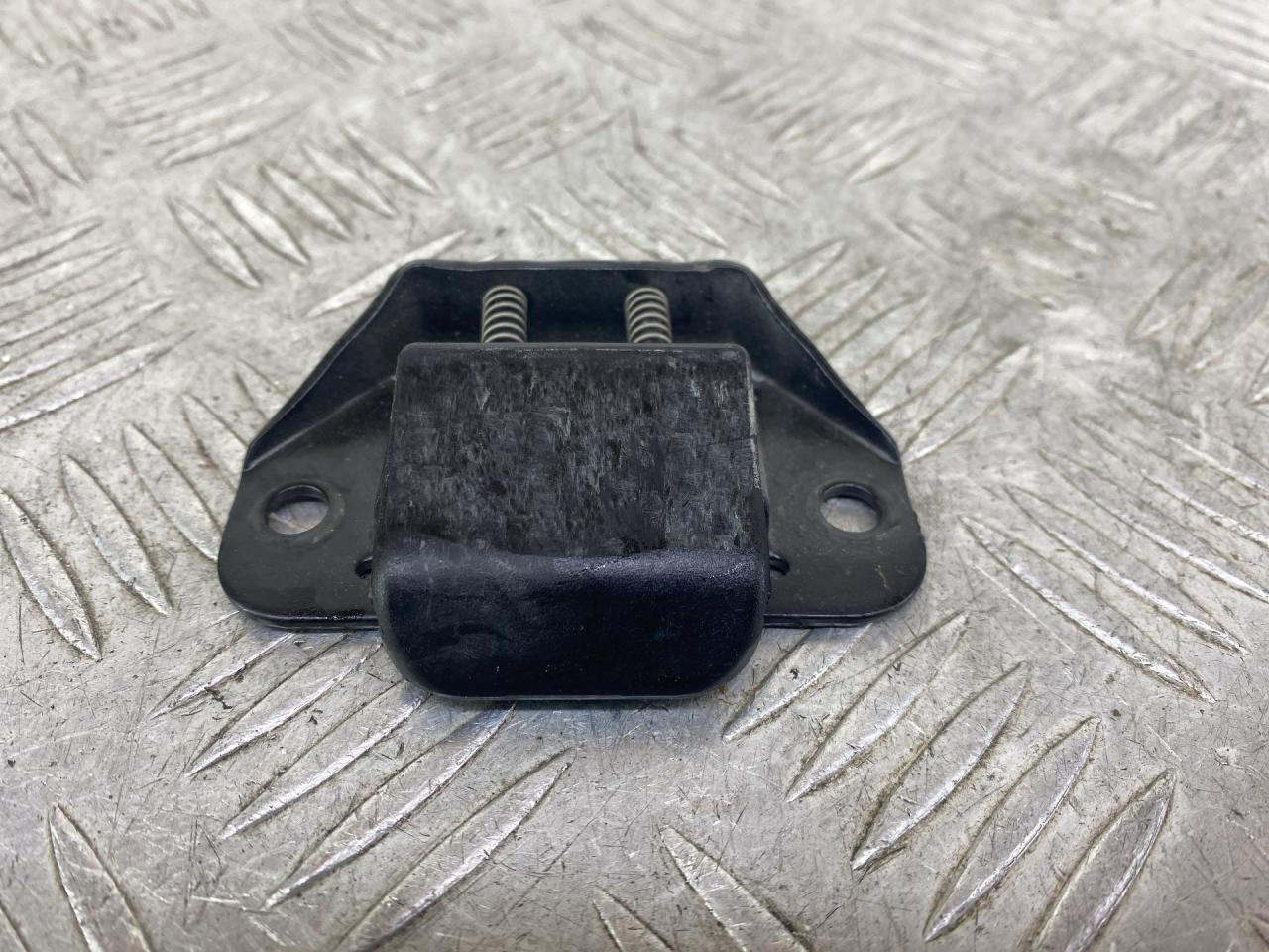 замок багажника Mercedes-Benz Vito W639 2006, 3.2 л., M 112.951, бензин, АКПП, черный, задний привод - фото №1