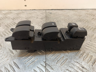 блок управления стеклоподъемниками Mitsubishi Outlander 2 поколение [рестайлинг] (2009 - 2012), 8608A060, C8DD601M, 0767D1