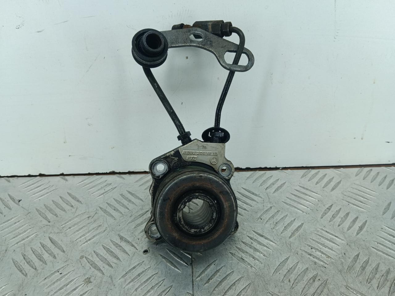 подшипник выжимной Mercedes-Benz A-Класс W169 (2004 - 2008), 1.5 л., M 266.920, бензин, МКПП, передний привод, A0022501815 - фото №1