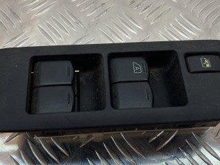 блок управления стеклоподъемниками Nissan Qashqai J10 [рестайлинг] 2012, 1.6 л., R9M, дизель, МКПП, белый, внедорожник 5 дв., полный привод, 25401BB65B