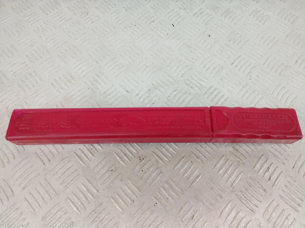 знак аварийной остановки Mercedes-Benz Vito W639 2006, 3.2 л., M 112.951, бензин, АКПП, черный, задний привод - фото №1