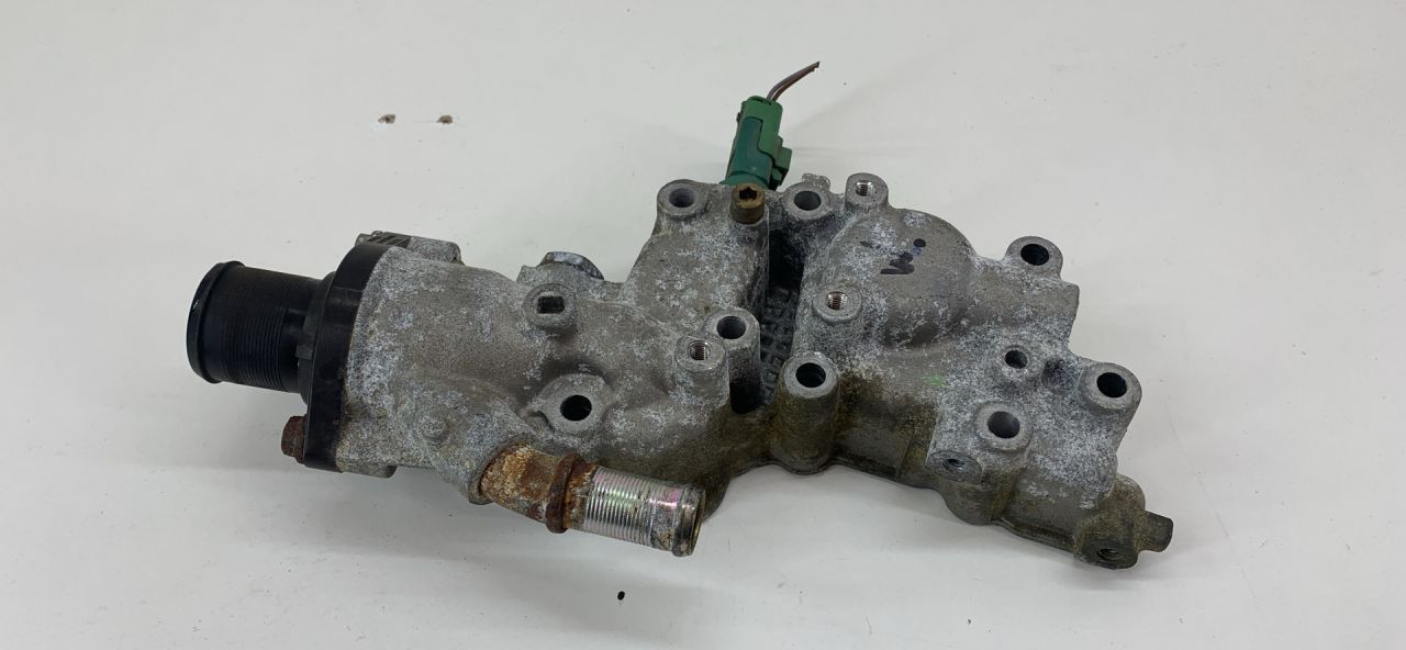 корпус термостата Peugeot 206 1 поколение (1998 - 2003), 1.6 л., бензин, 8714BB2, 963470580 - фото №1