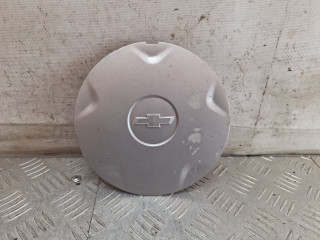 колпачок литого диска Chevrolet Spark M300 2013, 1.2 л., бензин, черный, хетчбэк 5 дв., передний привод, 94579127