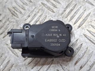 моторчик заслонки печки Mercedes-Benz E-Класс W211/S211 2004, 3.2 л., M 112.954, бензин, АКПП, серебро, универсал, задний привод, A2038201642