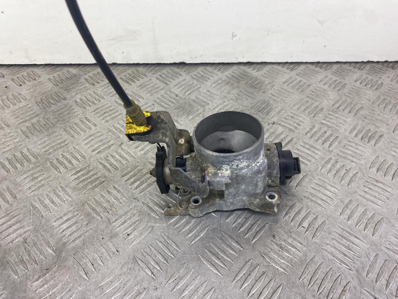 заслонка дроссельная Ford Fiesta 5 поколение 2003, 20050608, 2S6U8E925BB, 0506080764 - фото №1