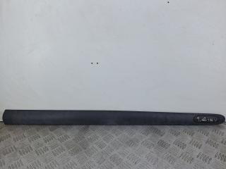 молдинг двери передней правой Renault Megane 1 поколение [рестайлинг] (1999 - 2003), 1.4 л., K4J 710, бензин, МКПП, оливковый, хетчбэк 5 дв., передний привод, 7700430882