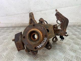 кулак поворотный правый Citroen Xantia 1 поколение [рестайлинг] 1999, 1.8 л., LFY  (XU7JP4), бензин, АКПП, серебро, хетчбэк 5 дв., передний привод