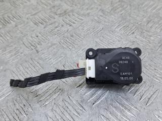 моторчик заслонки печки Volvo V70 2 поколение 2001, 2.4 л., B 5244 T3, бензин, АКПП, серебро, универсал, полный привод, EAM101
