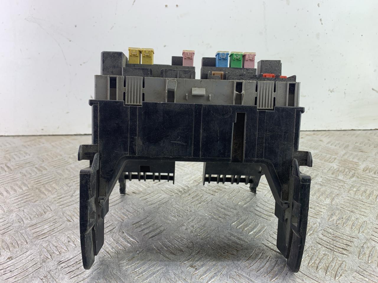 блок предохранителей Ford Transit 7 поколение (2006 - 2013), 6C1T14A067CA - фото №1