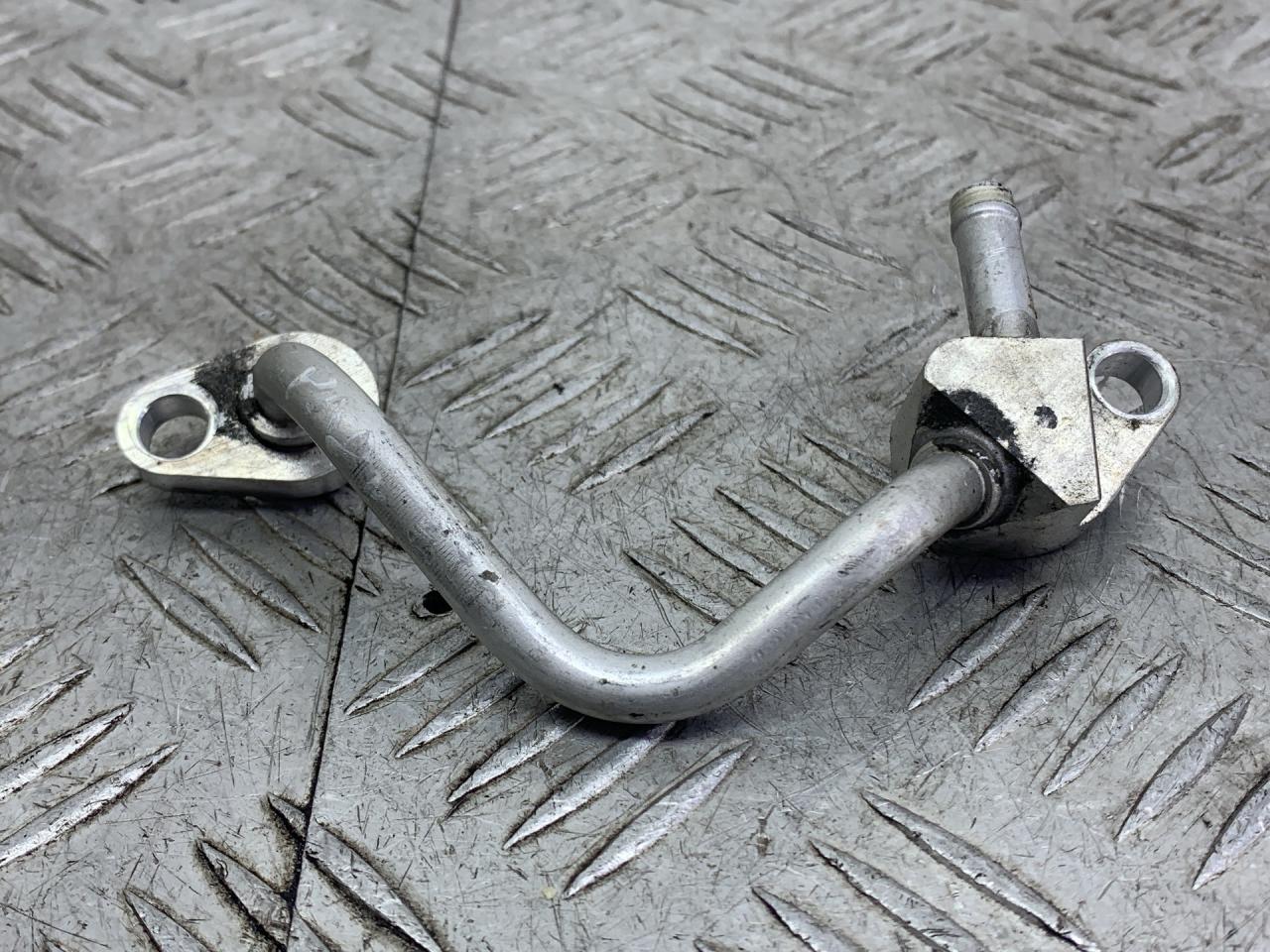 трубка охлаждающей жидкости Volkswagen Caddy 5 поколение 2022, бежевый, фургон, передний привод - фото №1