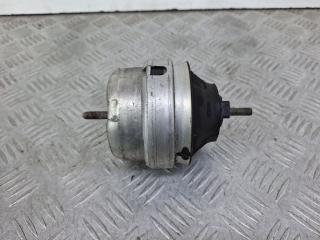 подушка крепления двигателя Audi A4 B5 1997, 1.6 л., AHL, бензин, МКПП, универсал, 8D0199379J, 8D0199382L