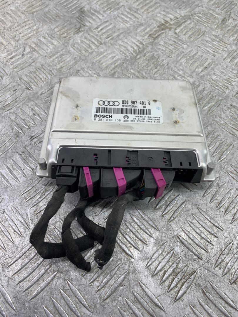 блок управления двигателем Audi A4 B5 1998, 2.5 л., дизель, МКПП, серебро, универсал, передний привод, 8D0907401Q, 0281010159 - фото №1
