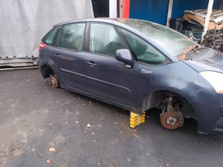 Citroen C4 Picasso 1 поколение