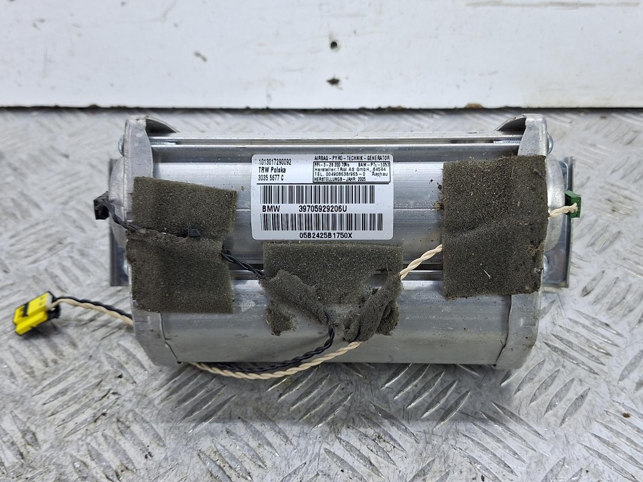 подушка безопасности пассажира BMW 3 серия E90/E91/E92/E93 2005, 2.5 л., N52 B25 AF, бензин, МКПП, серый, седан, задний привод, 39705929206U, 05B2425B1750X, 30355677C - фото №1