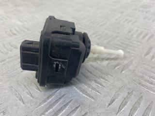 корректор фар Volkswagen Passat B5 1999, 1.9 л., дизель, зеленый, универсал, передний привод, 3A0941295