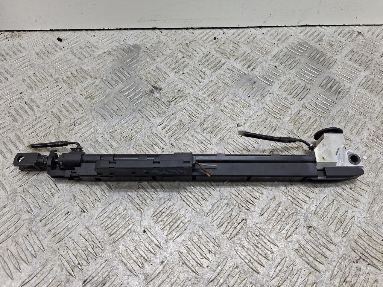 амортизатор складной крыши Mercedes-Benz E-Класс W212/S212/C207/A207 C207 2011, 2.1 л., OM 651.911, дизель, АКПП, черный, кабриолет, задний привод, 2078207610 - фото №1