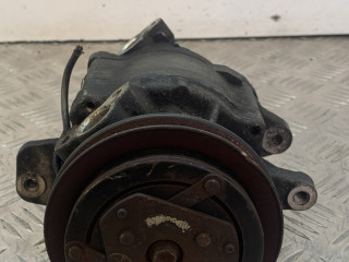 компрессор кондиционера Daihatsu Sirion 1 поколение M100 [рестайлинг] 2004, 1.6 л., EJ, бензин, МКПП, голубой, хетчбэк 5 дв., передний привод, 4472206910