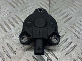 клапан фазорегулятора Mercedes-Benz C-Класс W203/S203/CL203 [рестайлинг] W203.054 2005, 3.0 л., M 272.940, бензин, АКПП, темно синий, седан, задний привод, A2720510077