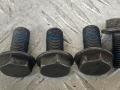 болт двигателя Volkswagen Golf 5 поколение (2003 - 2009), 1.6 л., BSE, бензин, МКПП, передний привод - фото №6