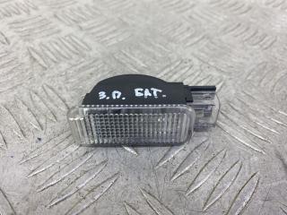 фонарь салона (плафон) Audi Q5 8R [рестайлинг] 2015, 3.0 л., CTBA, дизель, АКПП, внедорожник 5 дв., полный привод