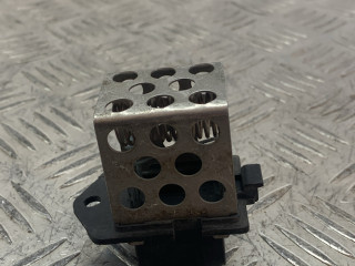 блок управления вентилятором (реле) Renault Scenic 1 поколение (1996 - 1999), 8200045082