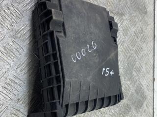 крышка блока предохранителей Volkswagen Golf Plus 1 поколение [рестайлинг] 2011, 1.2 л., CBZB, бензин, МКПП, передний привод, 1K0937132F