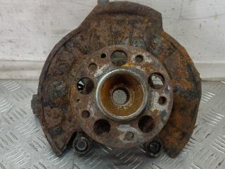 кулак поворотный правый Mercedes-Benz A-Класс W168 2001