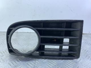 рамка фары противотуманной левой Volkswagen Golf 5 поколение 2007, 1.9 л., BLS, дизель, 5МКПП, хетчбэк 5 дв., 1K0853666B