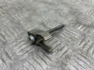 крепление форсунки Mercedes-Benz E-Класс W212/S212/C207/A207 C207 2011, 2.1 л., OM 651.911, дизель, АКПП, черный, кабриолет, задний привод, A6510160238