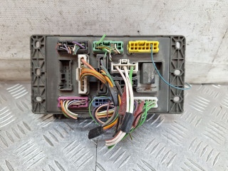 блок предохранителей Rover 75 1 поколение 2002, 2.0 л., 20 K4F, бензин, МКПП, седан, передний привод, 154307111099, 518174503