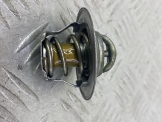 термостат Volkswagen Passat B5 1999, 1.8 л., APT, бензин, 5МКПП, зеленый, универсал, передний привод, 050121113C