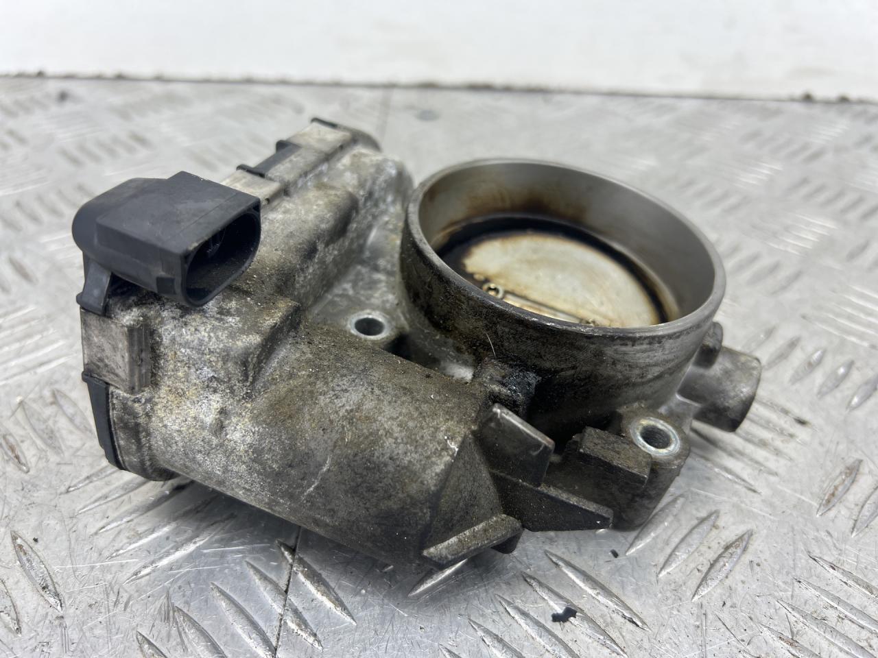 заслонка дроссельная Mercedes-Benz Vito W639 2006, 3.2 л., M 112.951, бензин, АКПП, черный, задний привод, A1121410125, 0280750019 - фото №1