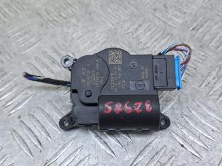 моторчик заслонки печки Volkswagen Golf 7 поколение [рестайлинг] (2017 - 2019), 1.5 л., DACA, бензин, универсал, 2Q0907511G