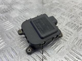 моторчик заслонки печки Volkswagen Passat B5 1998, 1.8 л., ARG, бензин, МКПП, серебро, универсал, передний привод, 0132801149