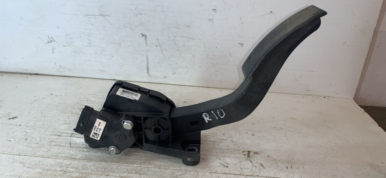 педаль Kia Rio 3 поколение (2011 - 2015), 351904A700, 130703, 60283, IHHG125-1J600 - фото №1