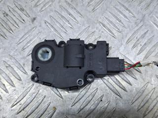 моторчик заслонки печки BMW 3 серия E90/E91/E92/E93 2005, 2.5 л., N52 B25 AF, бензин, МКПП, серый, седан, задний привод, 985458D03